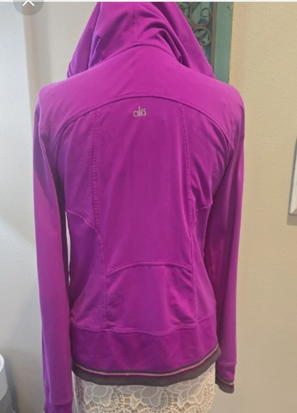 ALO Yoga Women's Violet Full-Zip Hooded Bomber Jacket